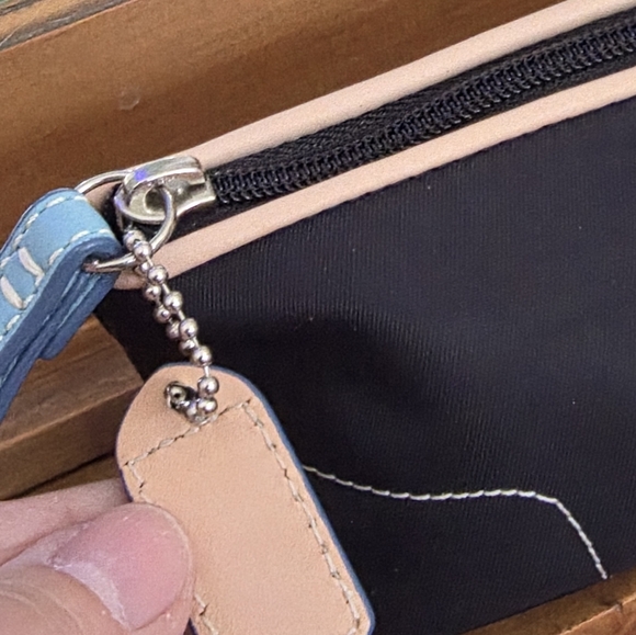 Coach Pouch, Zippered Top, Cosmetics, Pens Etc. - Picture 5 of 12